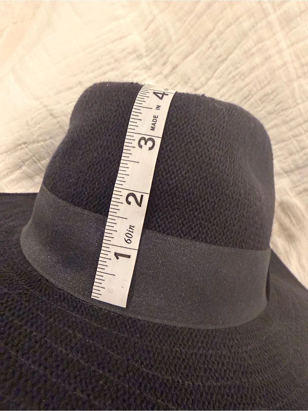 Black Wide-Brim Hat - Classic Woman's Accessory